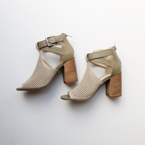 NIB Marc Fisher Bootie - Picture 2 of 7